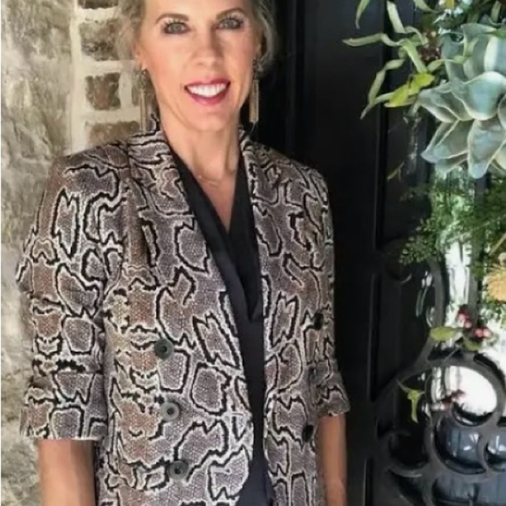 Cabi Python Blazer - Picture 3 of 11
